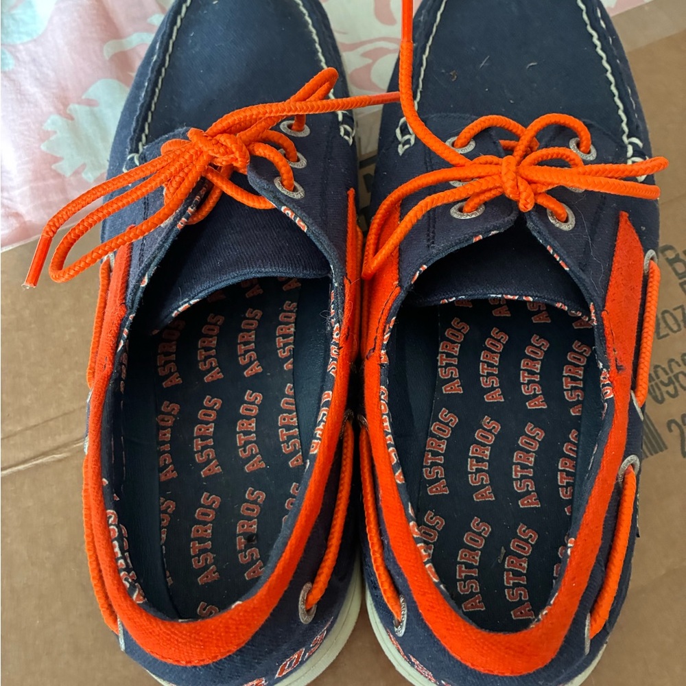Eastland Navy and Orange Slip-On Loafers - Picture 9 of 10